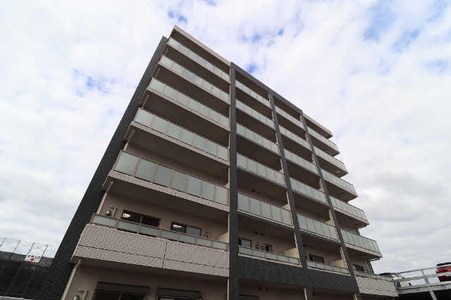 【マリーゴールド】/ 岡山市北区西長瀬 / 北長瀬駅 / 1LDK / 収納力×快適動線、暮らしが整う1LDK